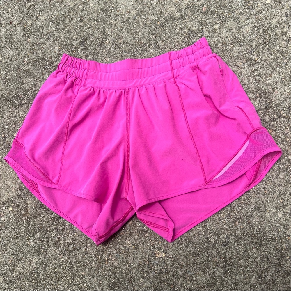 Lululemon Hotty Hot Low Rise Short 4" Sonic Pink - Picture 2 of 9